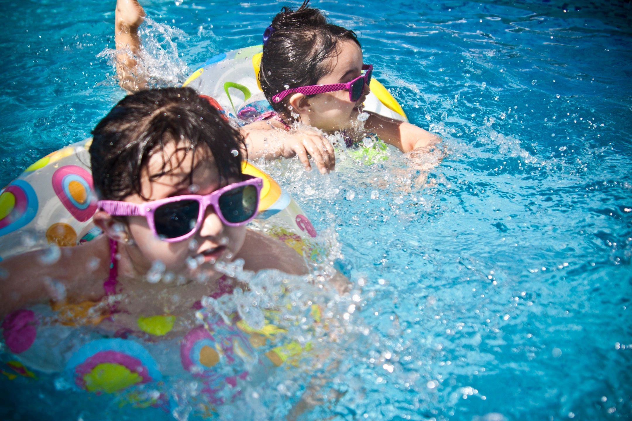 Kids playing in an Eco-friendly pool in Austin, TX